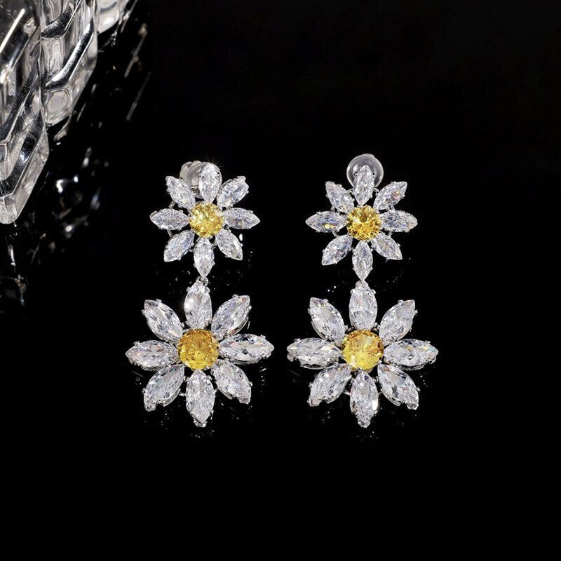 CRYSTAL DAISY DANGLE EARRINGS