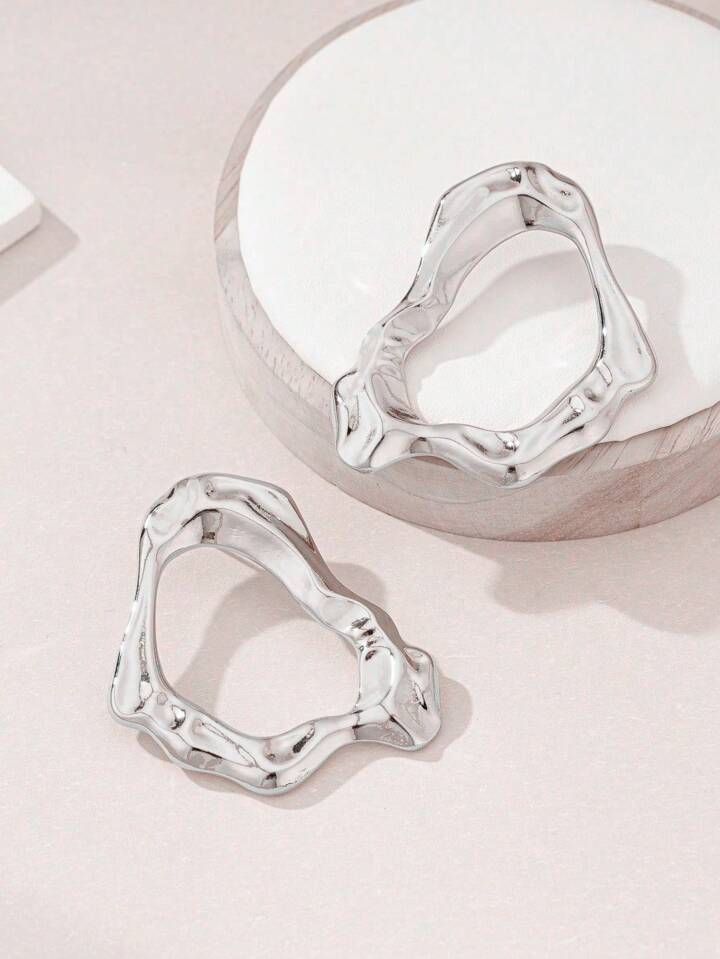 SUIAN Asymmetrical Hollow Stud Earrings – SILVER