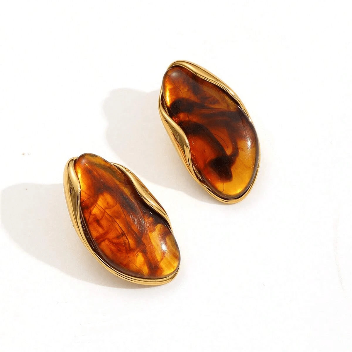 BEAN GOLD PLATED STUD EARRINGS - BROWN