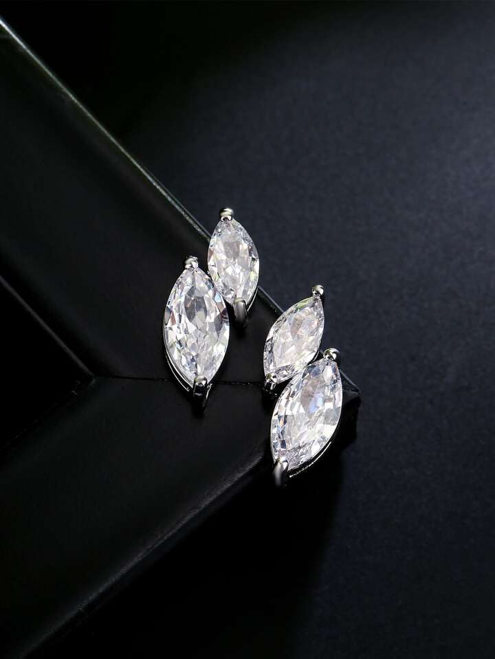 TRIFECTA STUD EARRINGS