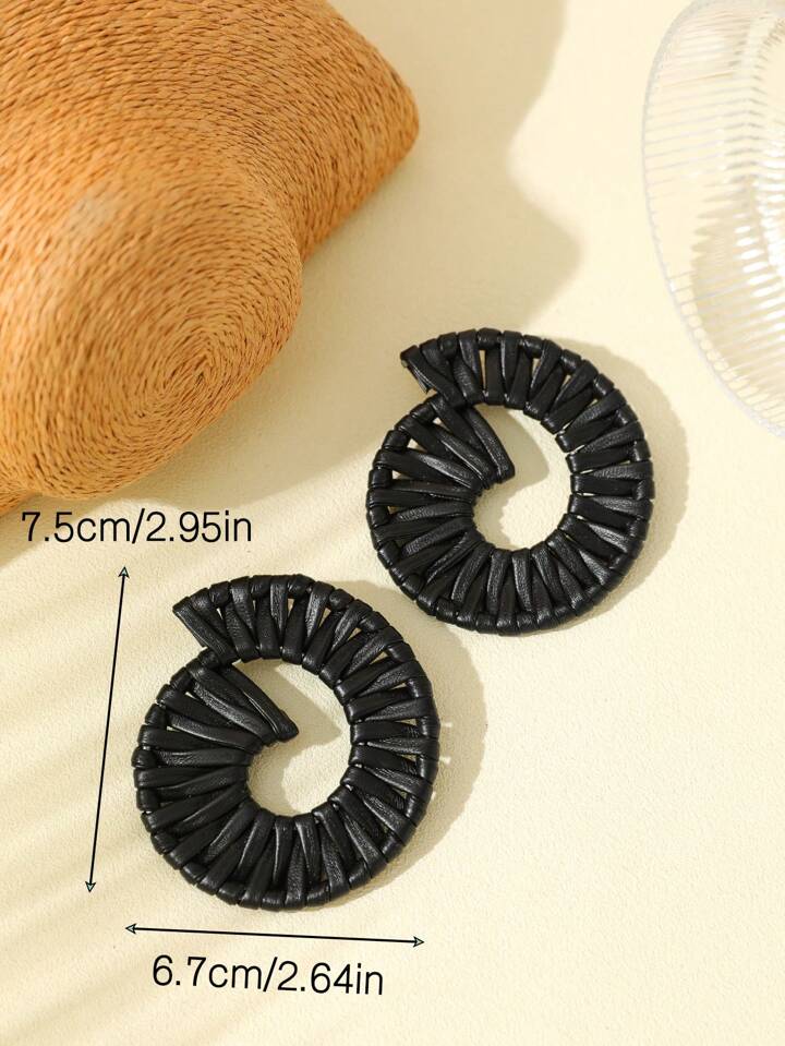 BOHO SWIRL HANDWOVEN DANGLE EARRINGS- BLACK