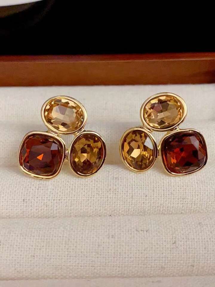 CLUSTER GEOMETRIC CRYSTAL STUD EARRINGS