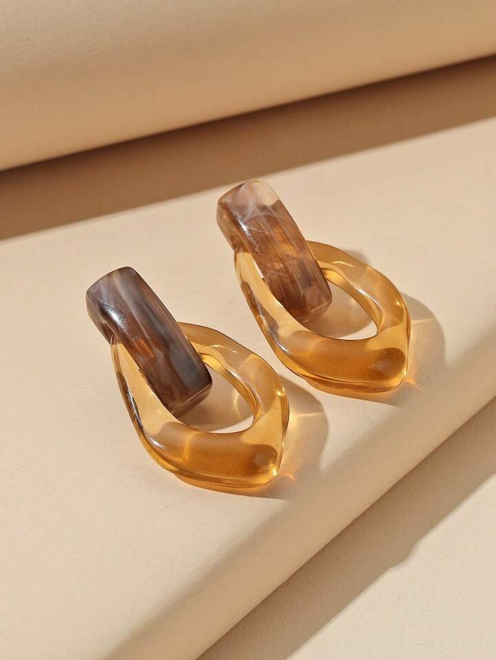 ELLE CLEAR DANGLE EARRINGS - COFFEE BROWN