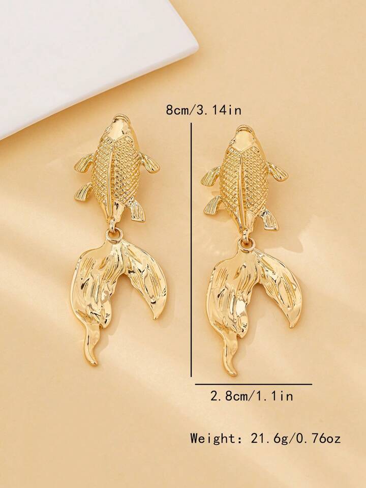 COY FISH DANGLE EARRINGS - GOLD