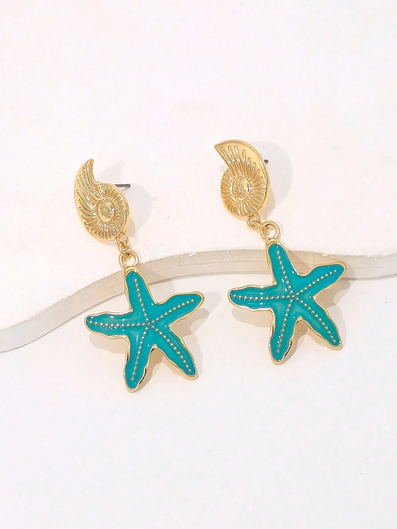 BY THE SHORE STARFISH DANGLE EARRINGS -BLUE
