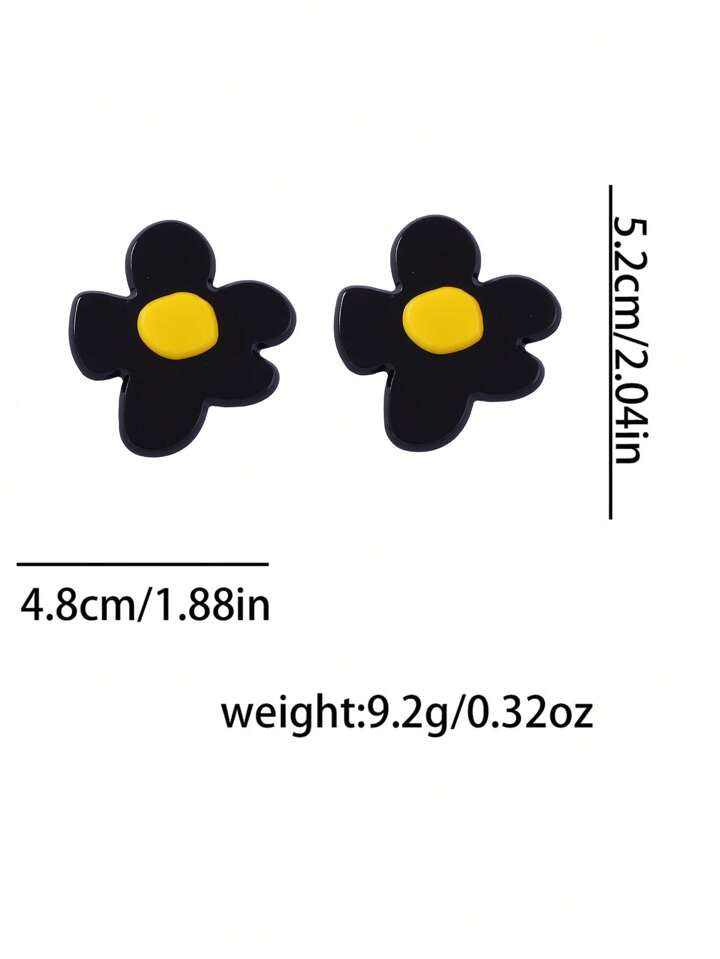 ZAA RESIN FLOWER STUD EARRINGS - BLACK