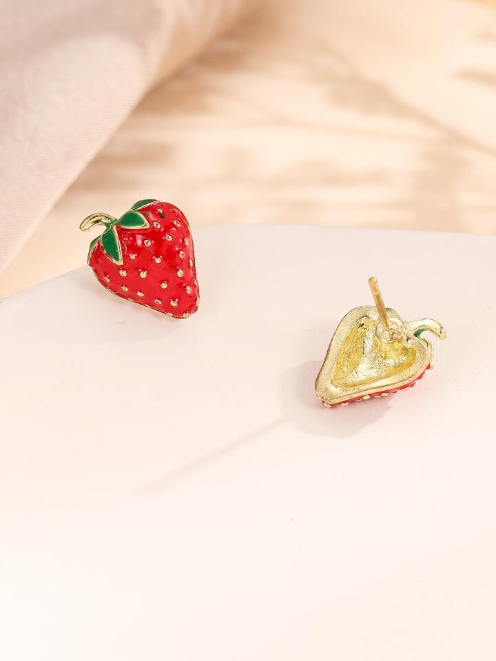 STRAWBERRY STUD EARRINGS