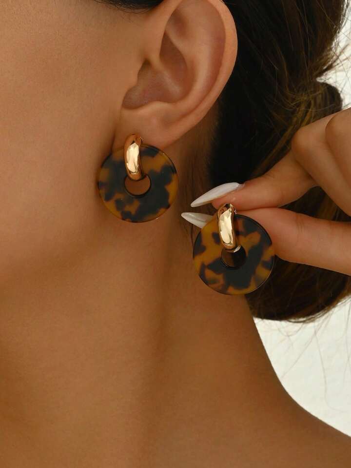 Disc Round Acrylic Stud Earrings- TORTOISE BROWN