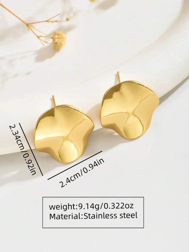 “PLATE”  Hammered Stud Earrings-GOLD