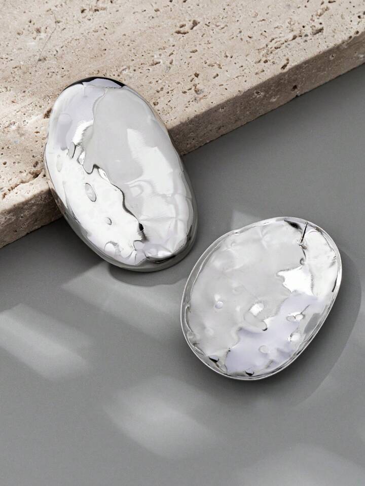 Hammered Iron Metal Stud Earrings-SILVER