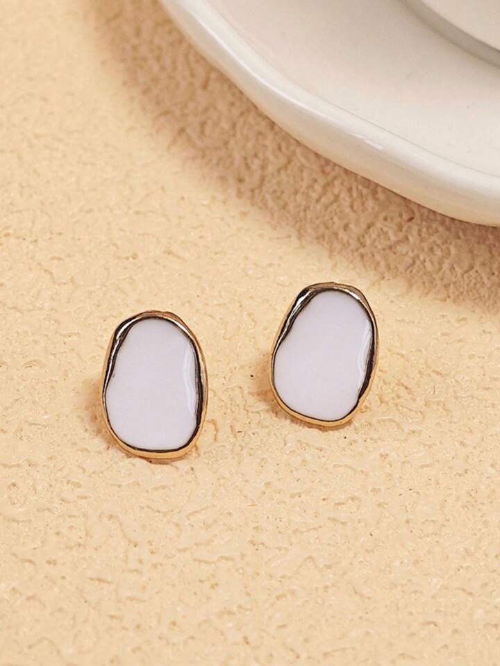 FRANCO SQUARE STUD EARRINGS - WHITE
