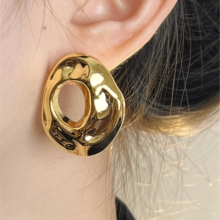COVEN HOLLOW STUD EARRINGS
