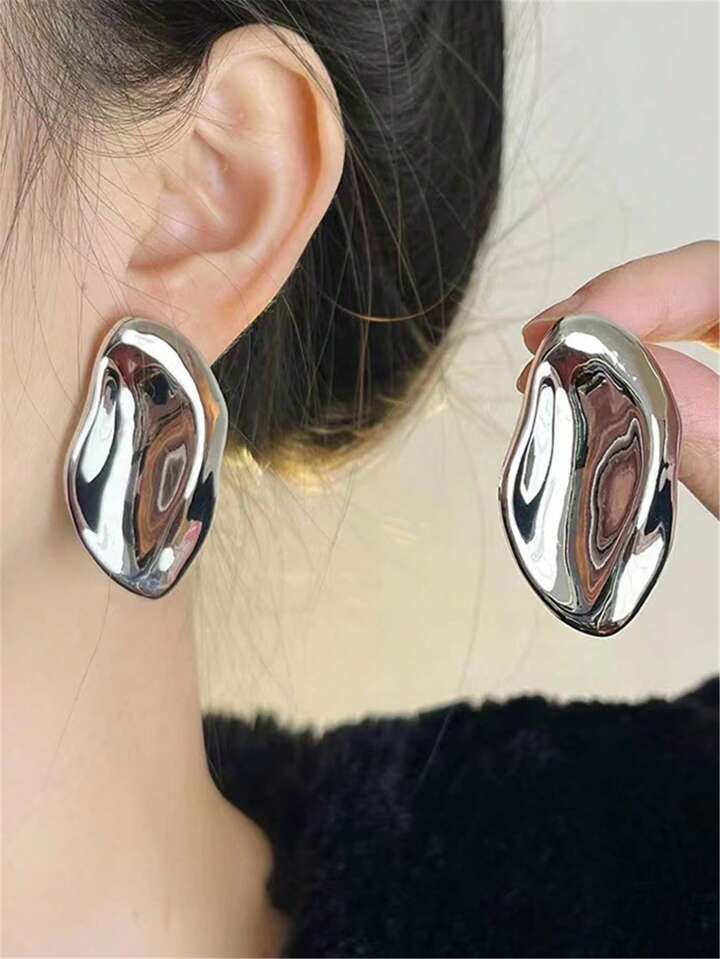 SMEAR METAL STUD EARRINGS-SILVER