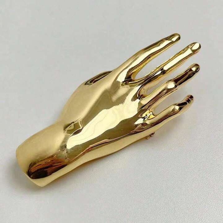 HAND 3D SHAPE BROOCH-GOLD