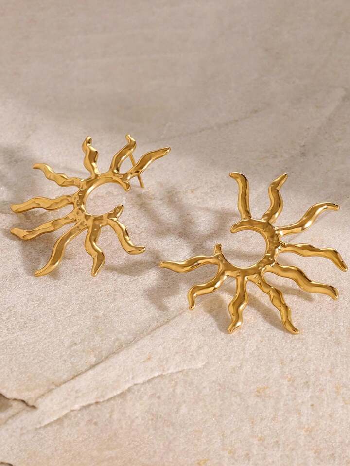 SOLAR FLAME STUD EARRINGS