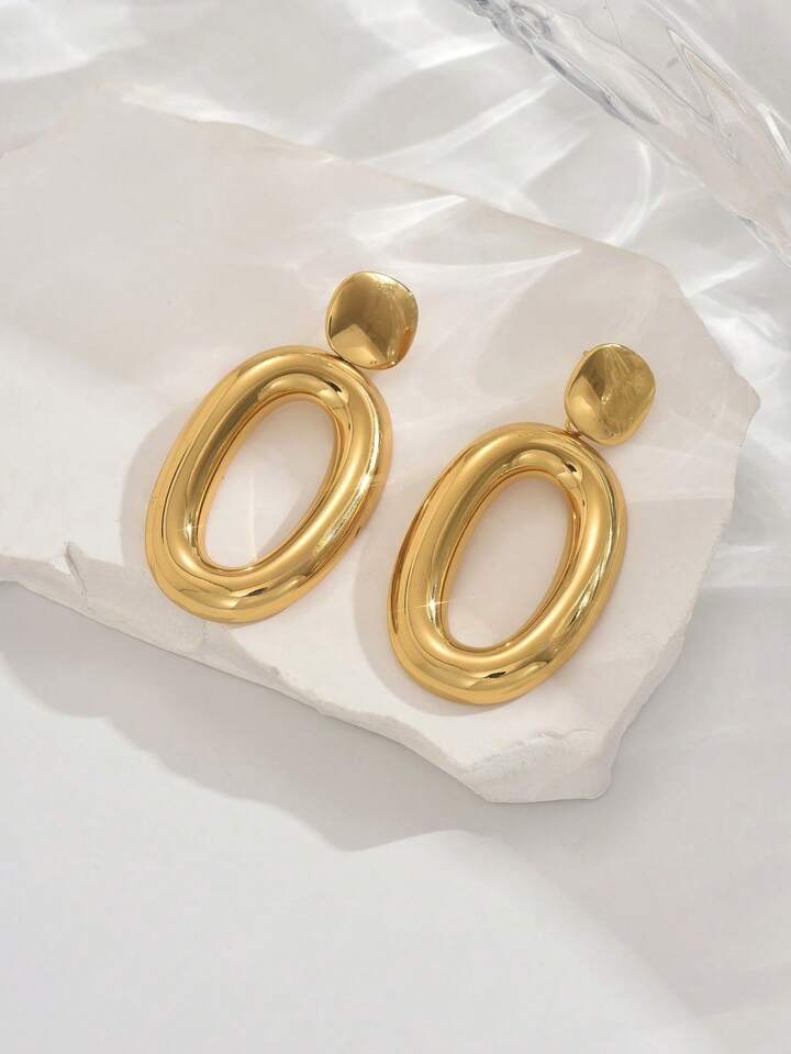 Loop Oval Shape Dangle Earrings