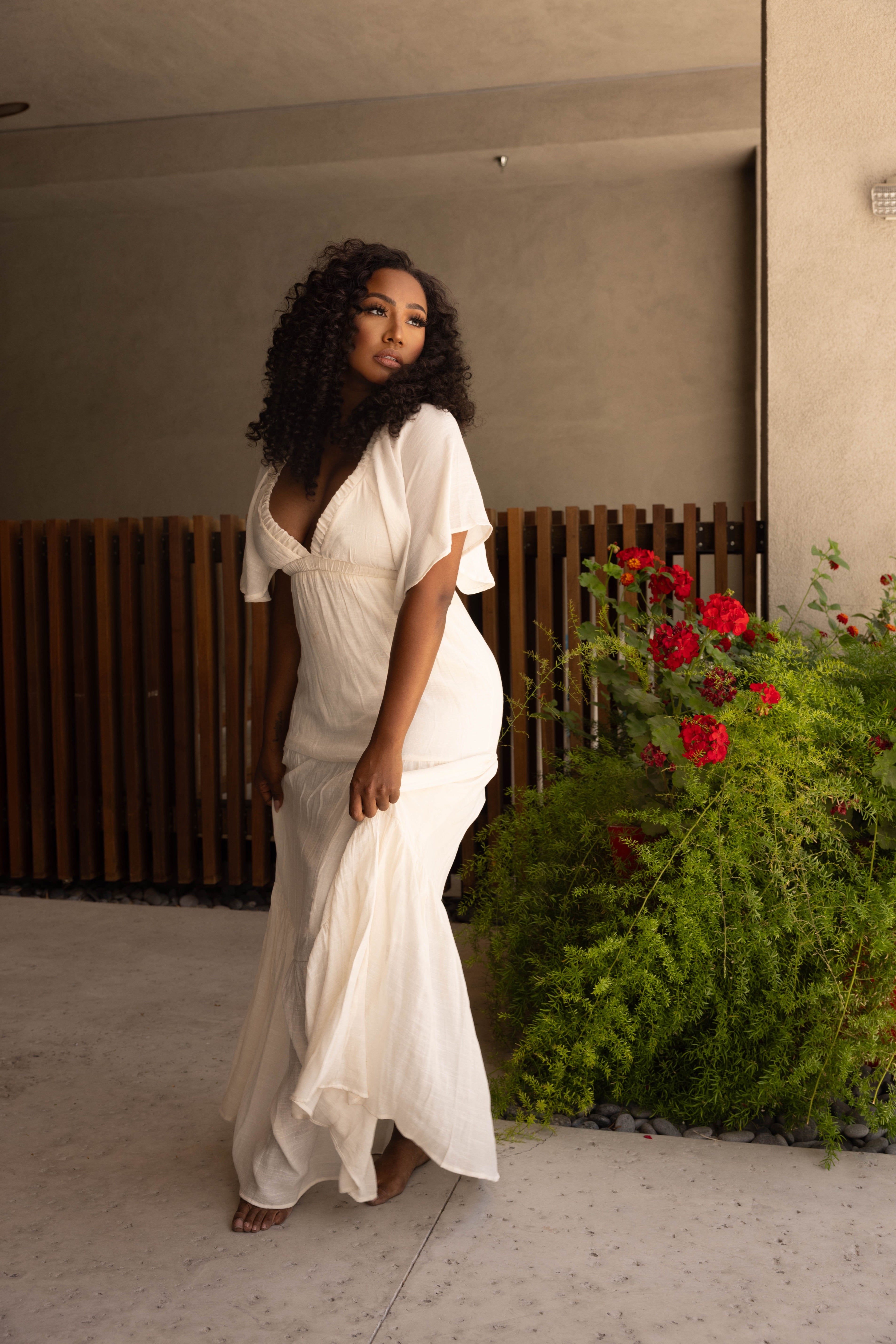 NEWPORT BEACH MAXI DRESS -VANILLA WHITE