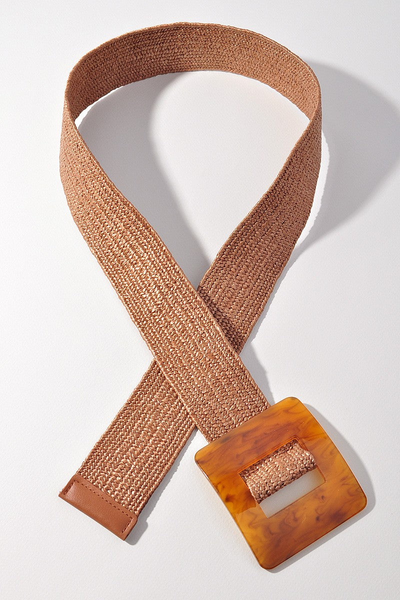 "LUCITE" SQUARE BUCKLE STRAW BELT - TAN